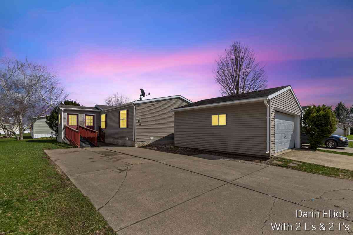 Mobile Home For Sale - 360 E Tuttle Road #94<br/> Ionia, MI 48846