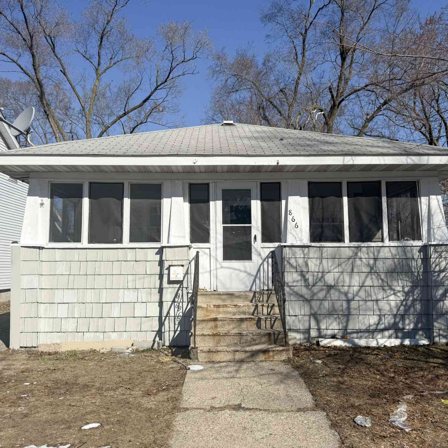 Homes For Sale - 866 Fleming Avenue<br/> Muskegon, MI 49442