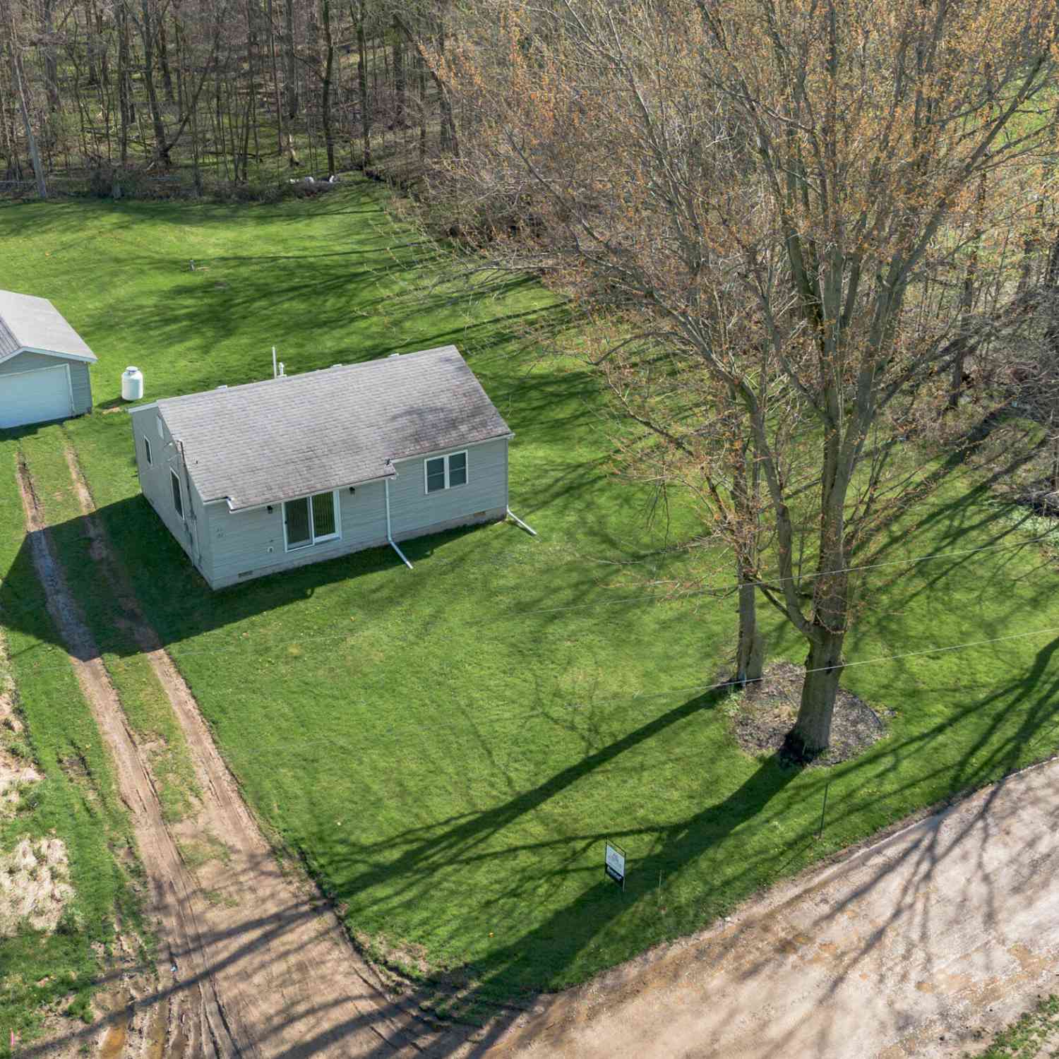 Homes For Sale - 157 Peterson Drive<br/> Gobles, MI 49055