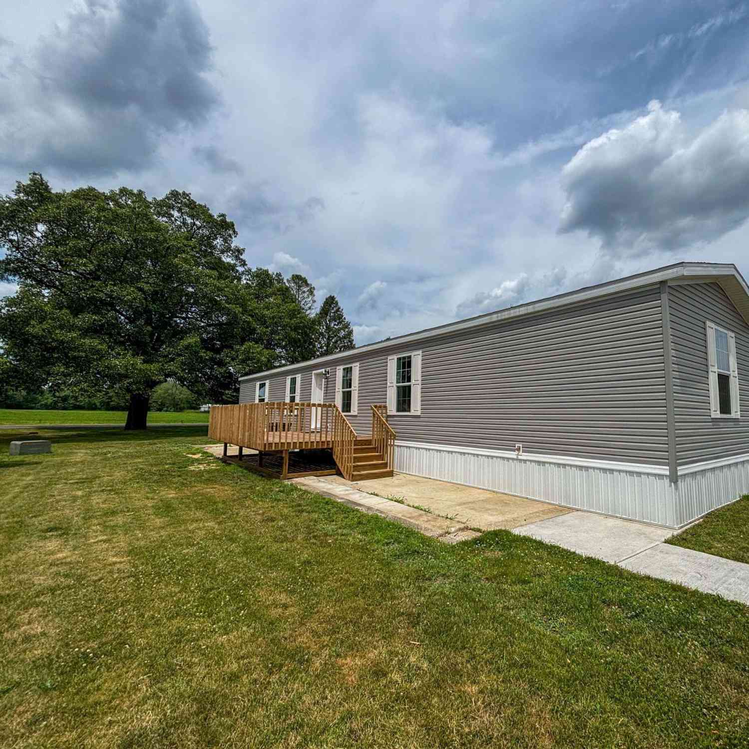 Mobile Home For Sale - 69205 Garver Lake Road #LOT 9<br/> Edwardsburg, MI 49112