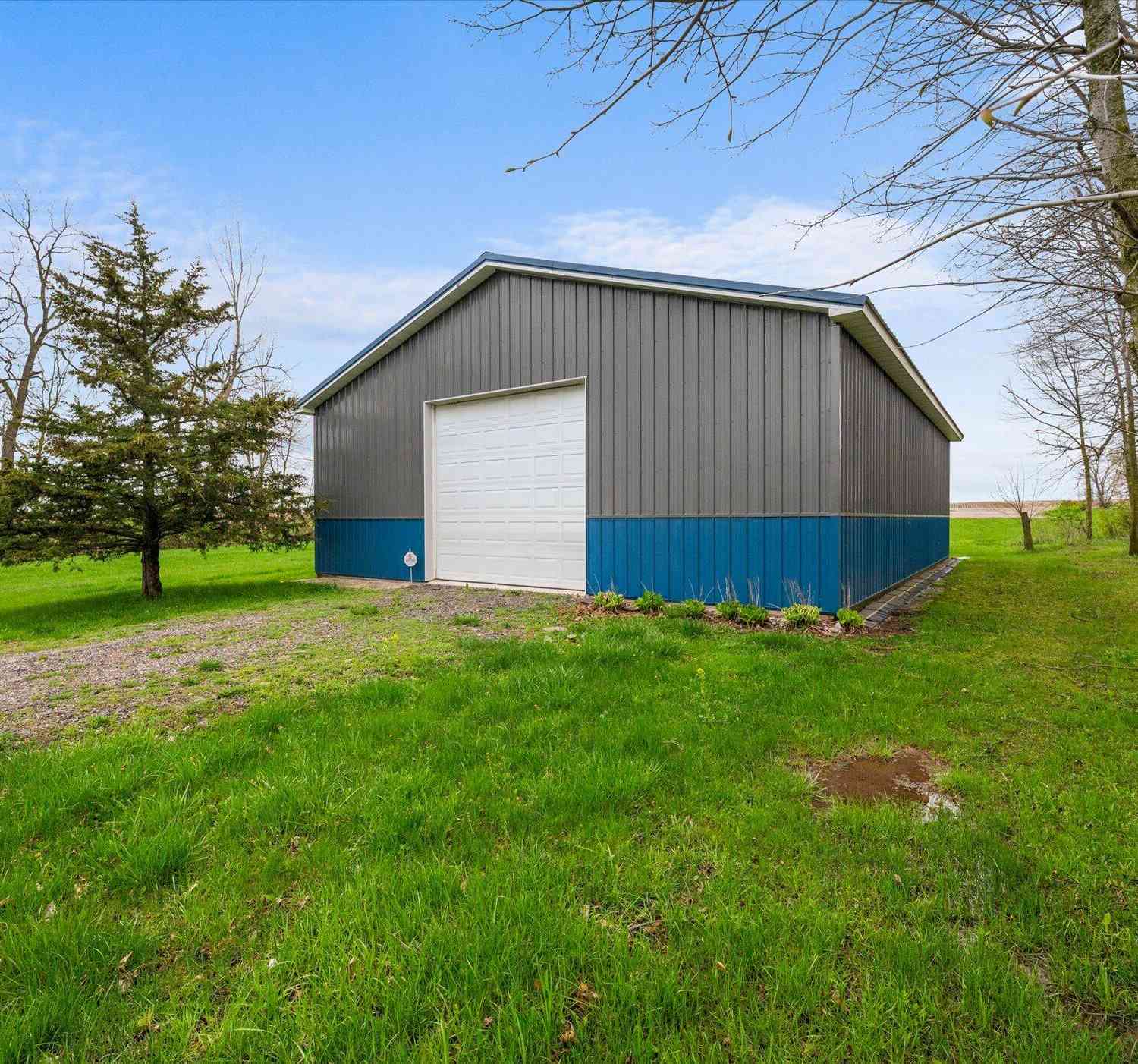 Vacant Land For Sale - 423 Fairview Avenue<br/> Hillsdale County, Camden, MI 49232
