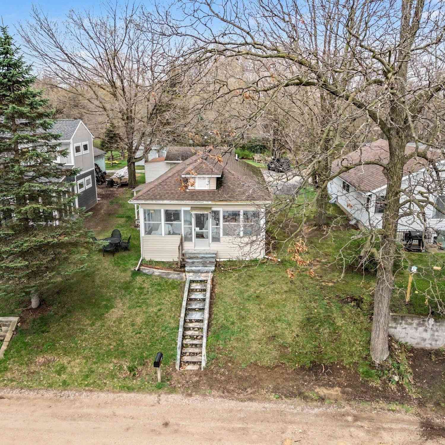 Homes For Sale - 7965 Sauer Drive<br/> Gregory, MI 48137