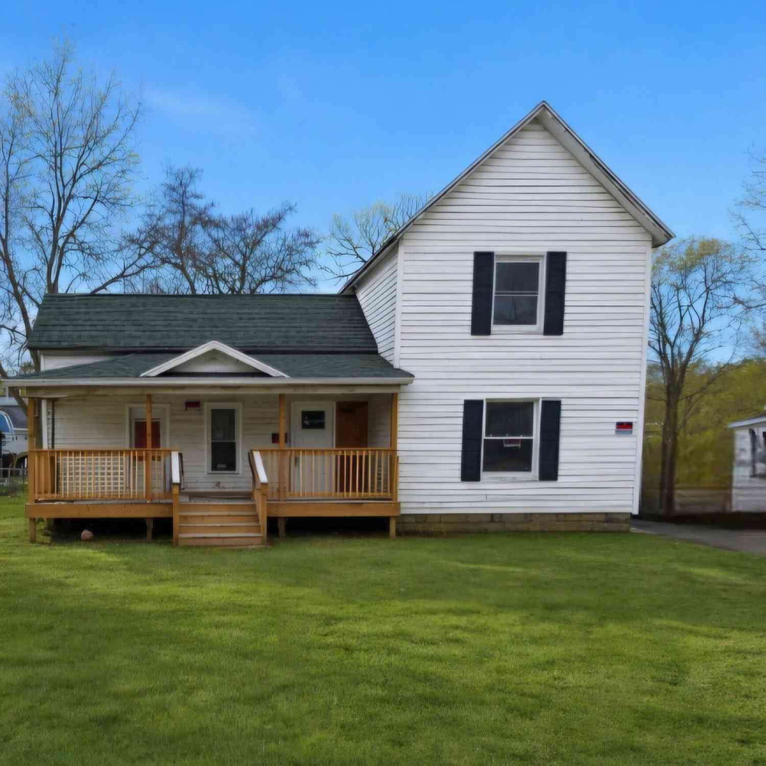 Homes For Sale - 217 Lincoln Street<br/> Allegan, MI 49010