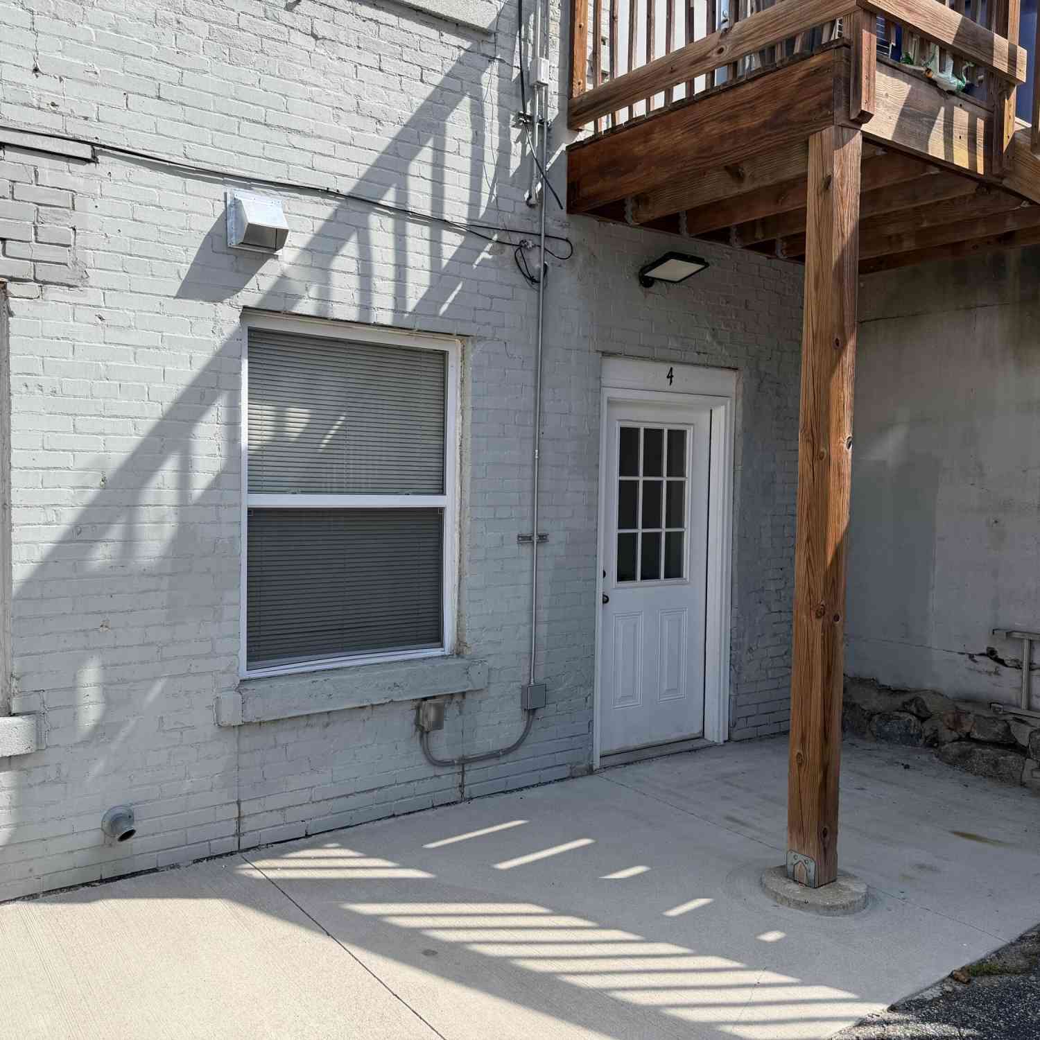 Apartment For Rent - 138 Fulton Street #4<br/> Kent County, Grand Rapids, MI 49503