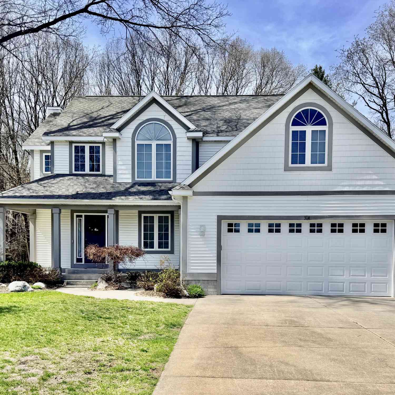 Homes For Sale - 314 Caravan Road<br/> Muskegon County, Norton Shores, MI 49441