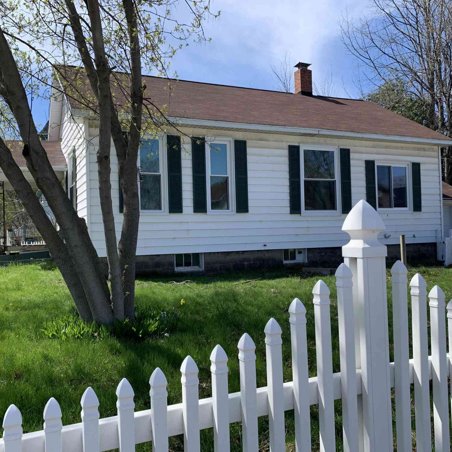Condo For Sale - 328 4th Street<br/> Manistee County, Manistee, MI 49660