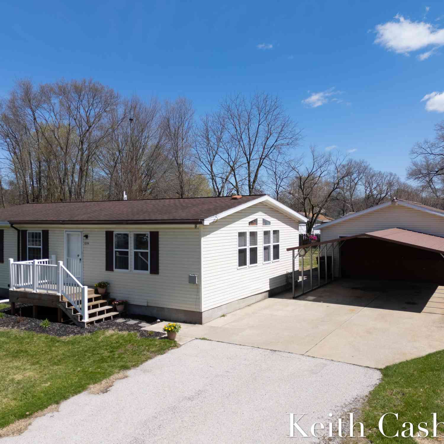 Mobile Home For Sale - 1274 Oaklea Street<br/> Muskegon, MI 49442