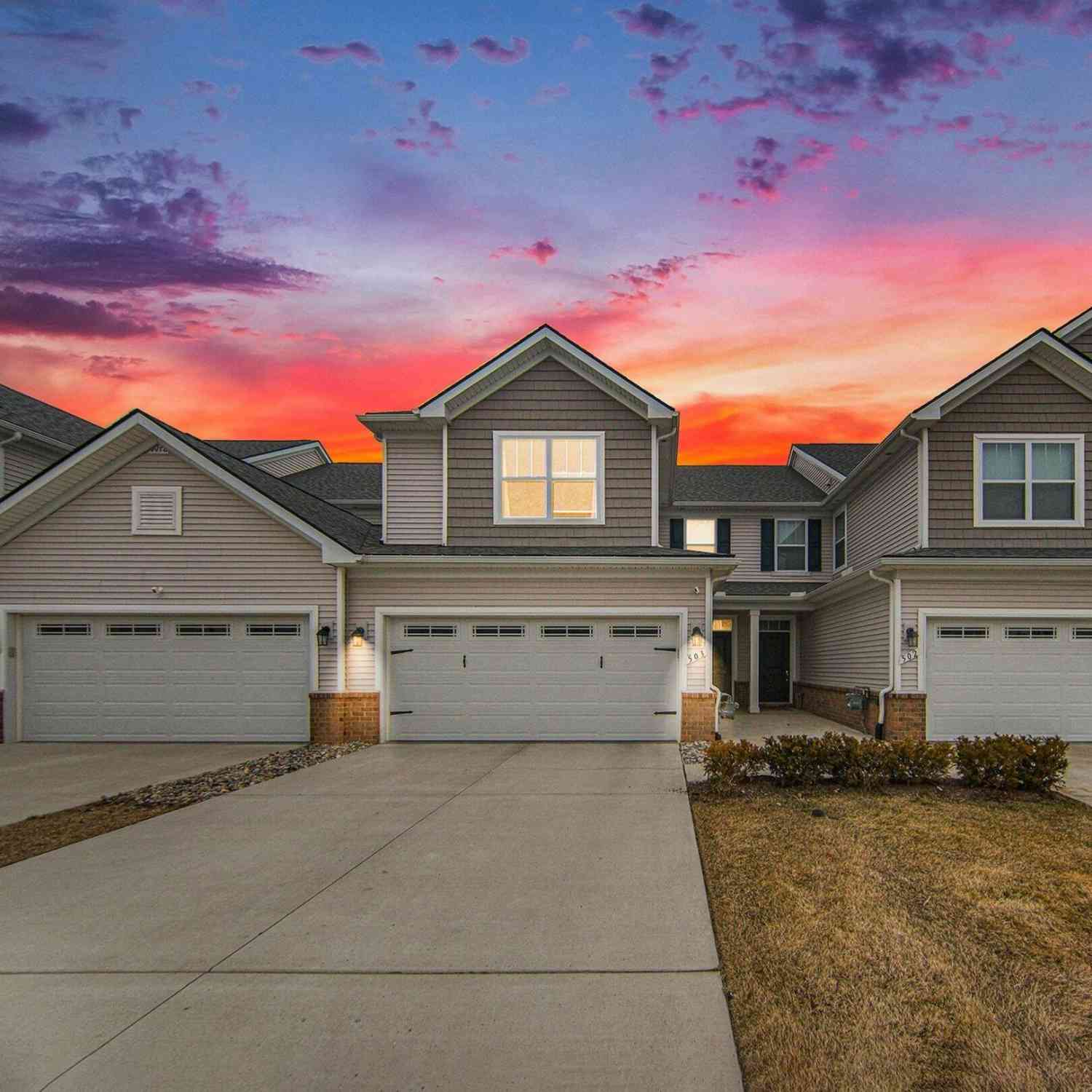 Condo For Sale - 503 Maize Loop<br/> Saline, MI 48176
