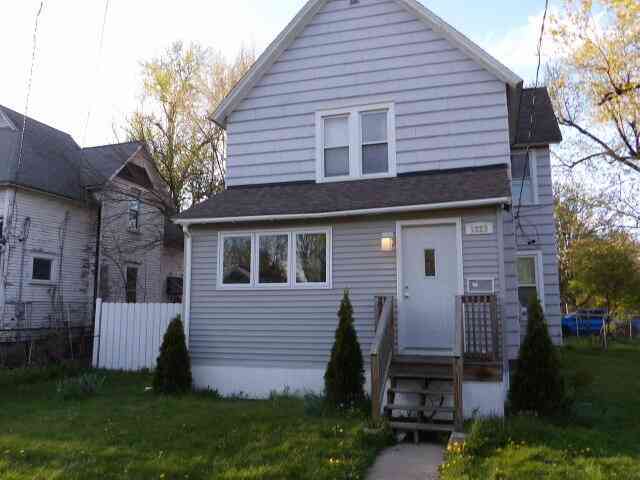 Homes For Sale - 1223 Lake Street<br/> Kalamazoo, MI 49001