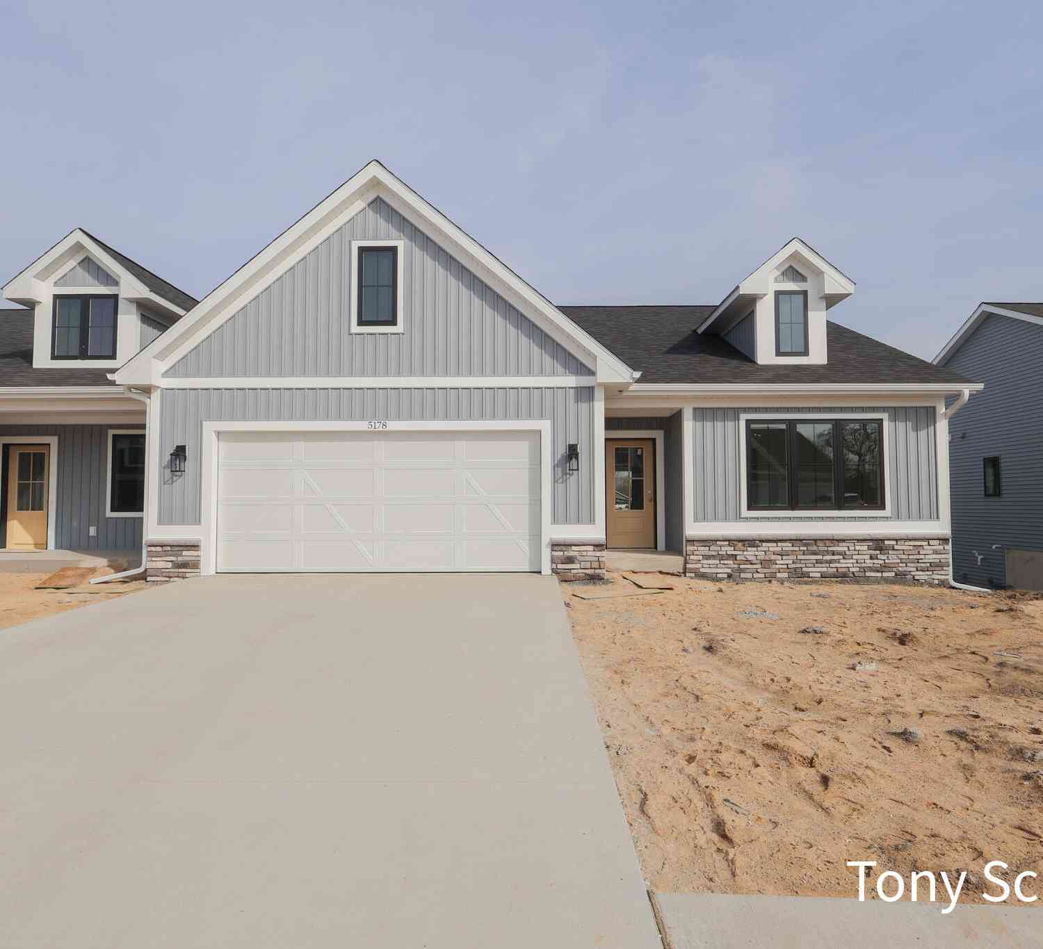 Condo For Sale - 5071 Blendon Woods Drive #2<br/> Ottawa County, Hudsonville, MI 49426