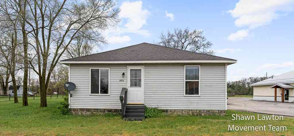 Homes For Sale - 5470 E Apple Avenue<br/> Muskegon, MI 49442