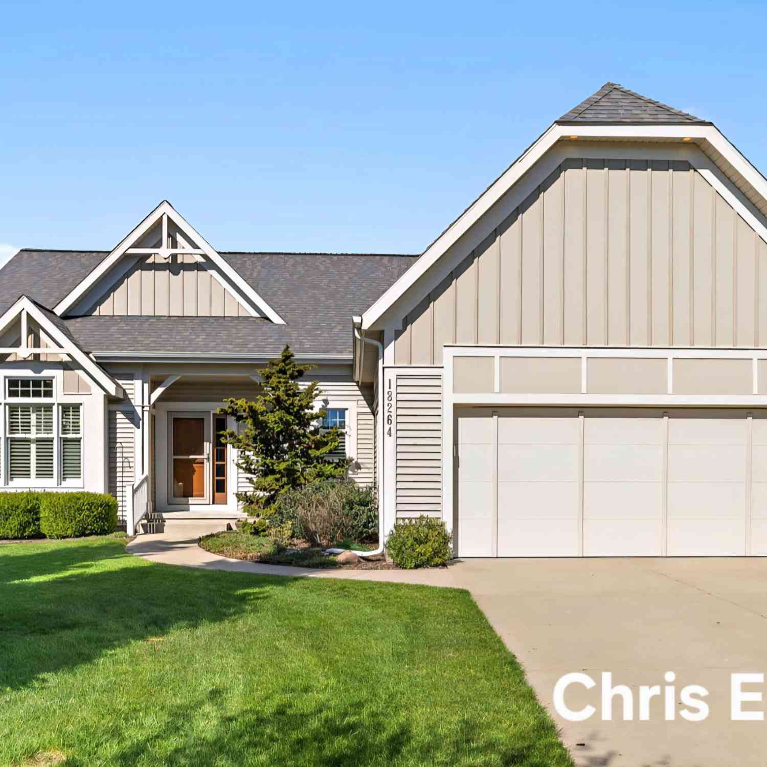 Condo For Sale - 18264 Lost Creek Lane<br/> Spring Lake, MI 49456