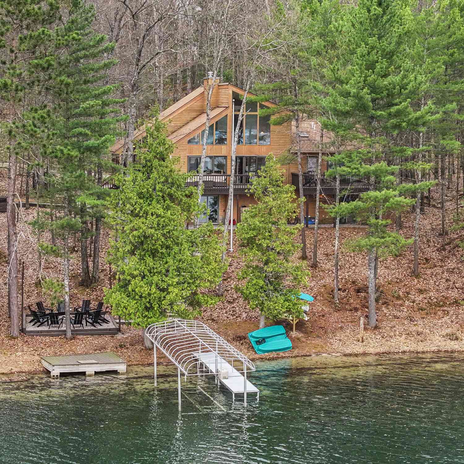 Homes For Sale - 10 Island View Drive<br/> Traverse City, MI 49696