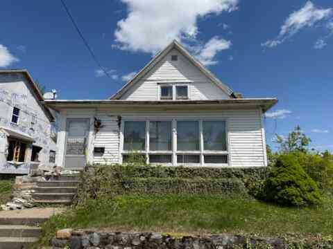 Homes For Sale - 105 Wood Street<br/> Three Rivers, MI 49093