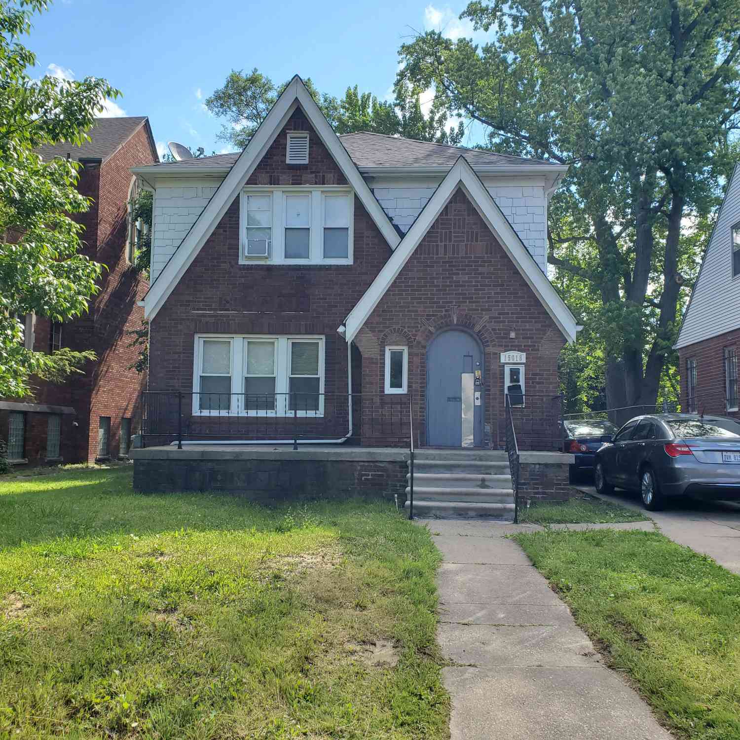 Multifamily For Rent - 15018 Hubbell Avenue #2<br/> Detroit, MI 48227