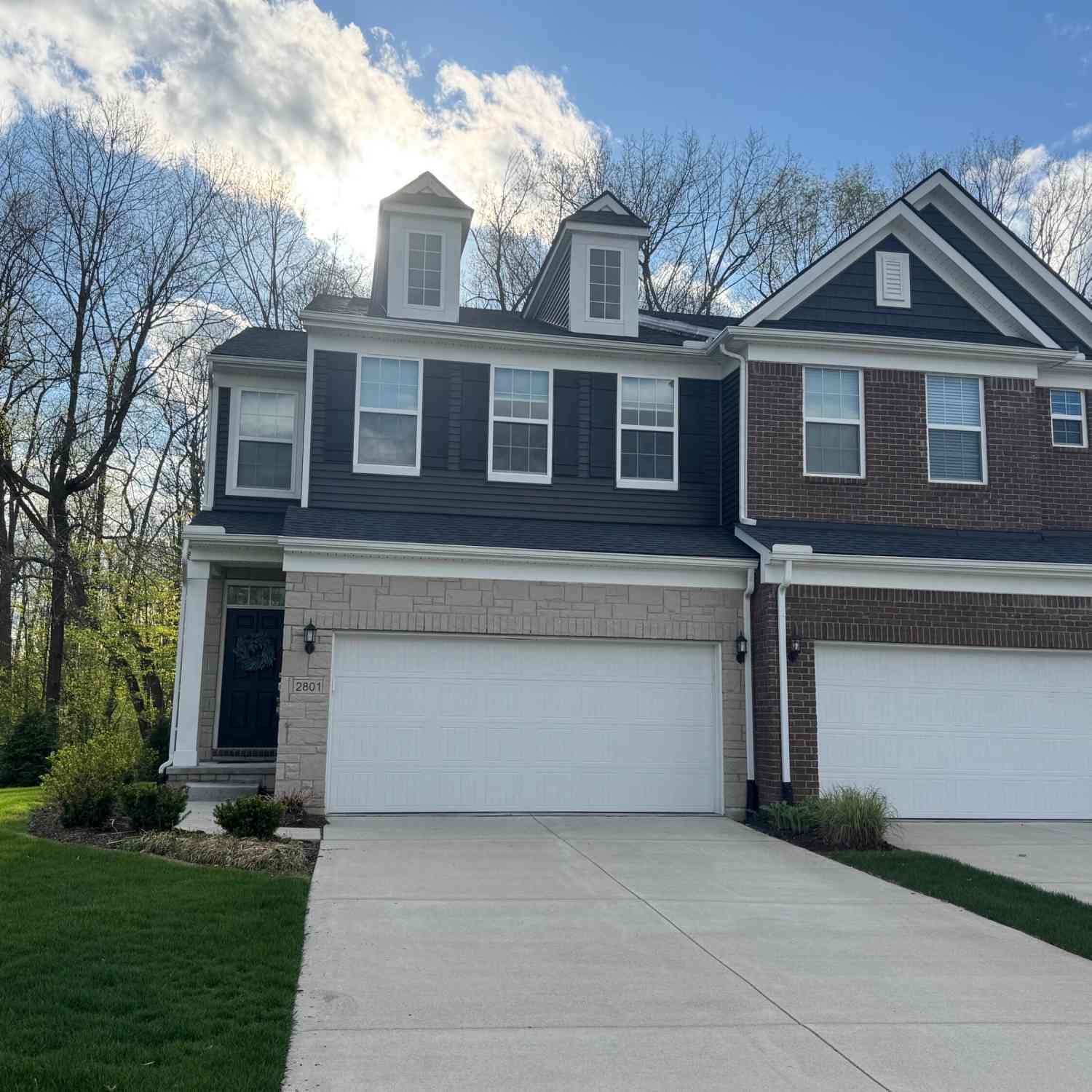 Condo For Rent - 2801 Willow Court #16<br/> Ann Arbor, MI 48108