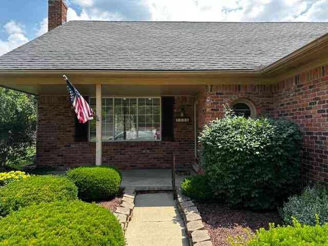 Homes For Rent - 7356 Hedgerow Court<br/> Canton, MI 48187