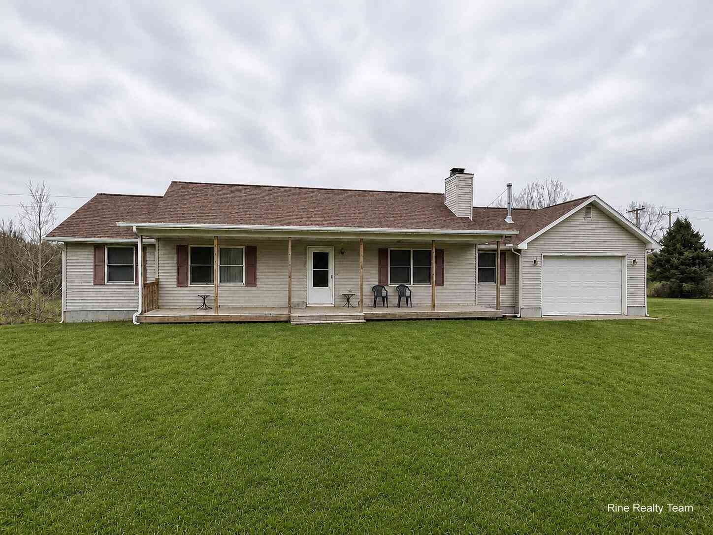 Homes For Sale - 5655 Pingree Road<br/> Howell, MI 48843