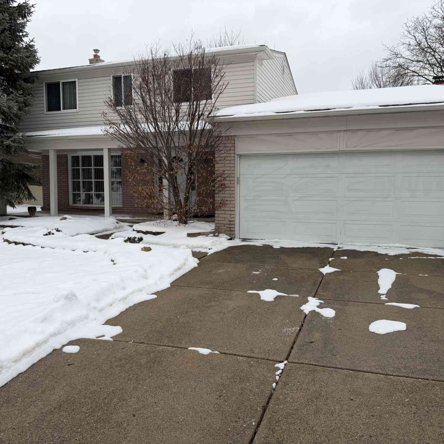 Homes For Rent - 3550 Kings Point Drive<br/> Troy, MI 48083