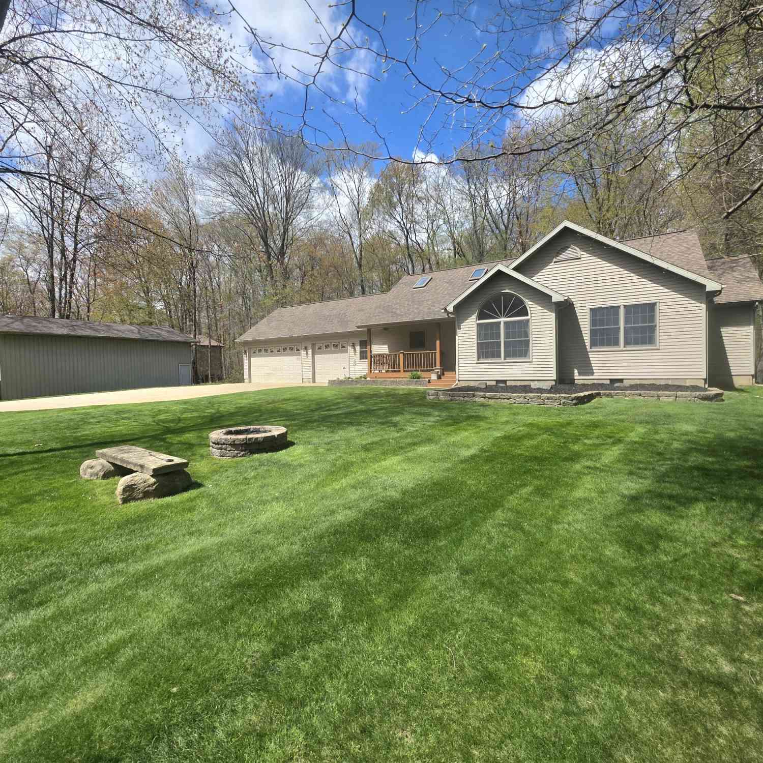Homes For Sale - 515 E General Street<br/> Montcalm County, Sheridan, MI 48884