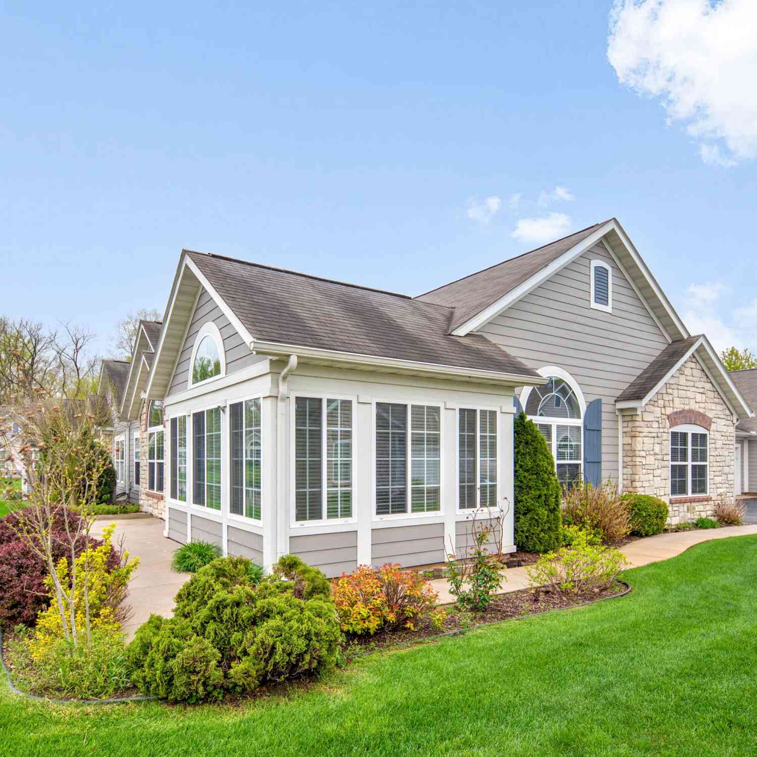 Condo For Sale - 2853 Villa Lane<br/> Benton Harbor, MI 49022