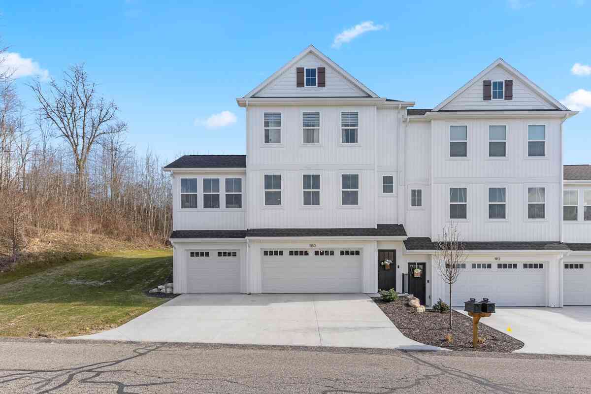 Condo For Sale - 1236 Gleneagle Trail #41<br/> Ottawa County, Hudsonville, MI 49426