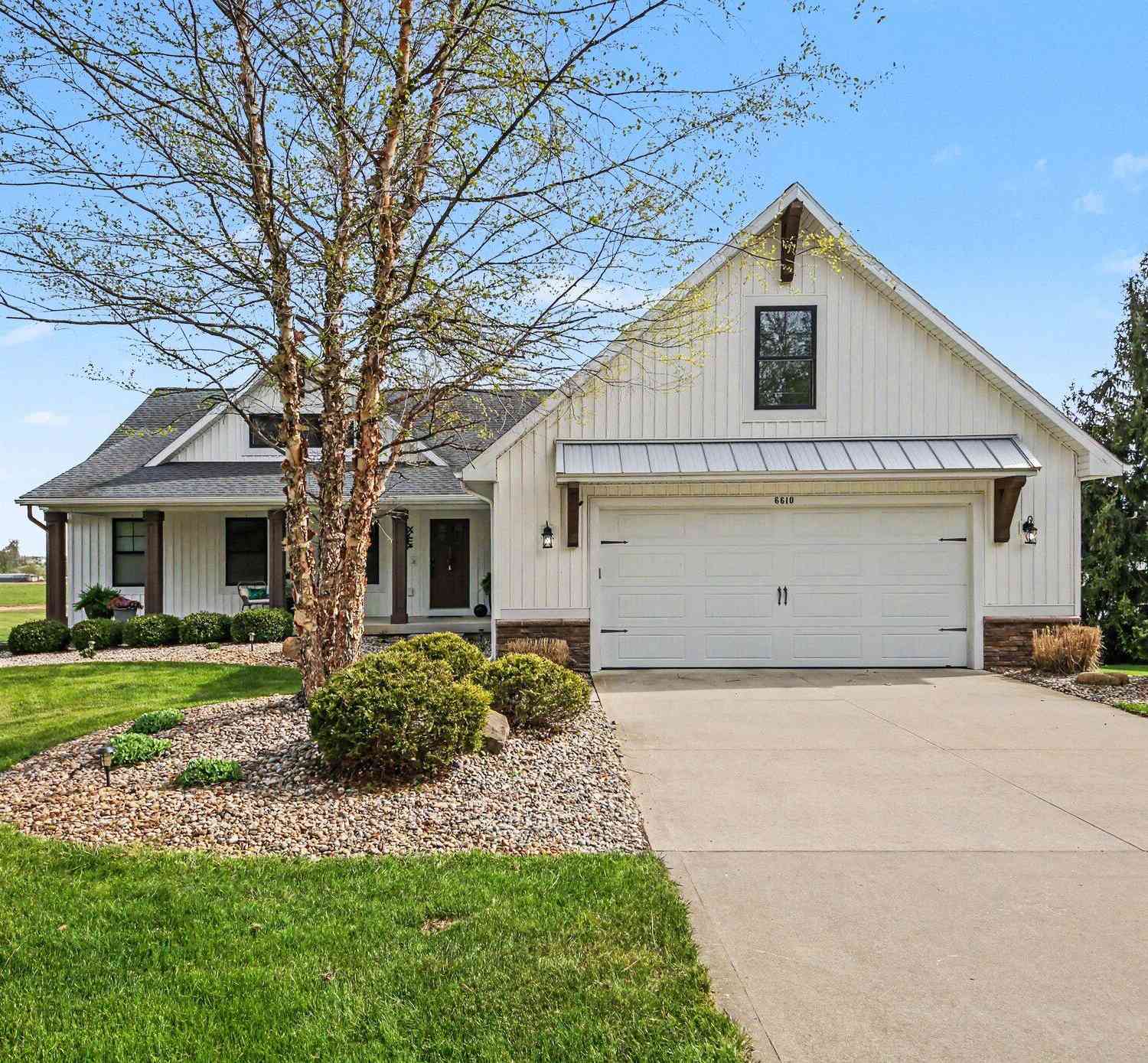 Homes For Sale - 6610 Warner Street<br/> Allendale, MI 49401