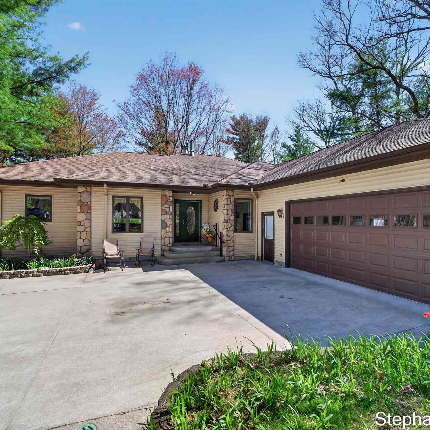 Homes For Sale - 9160 Mill Pond Trail<br/> Whitehall, MI 49461