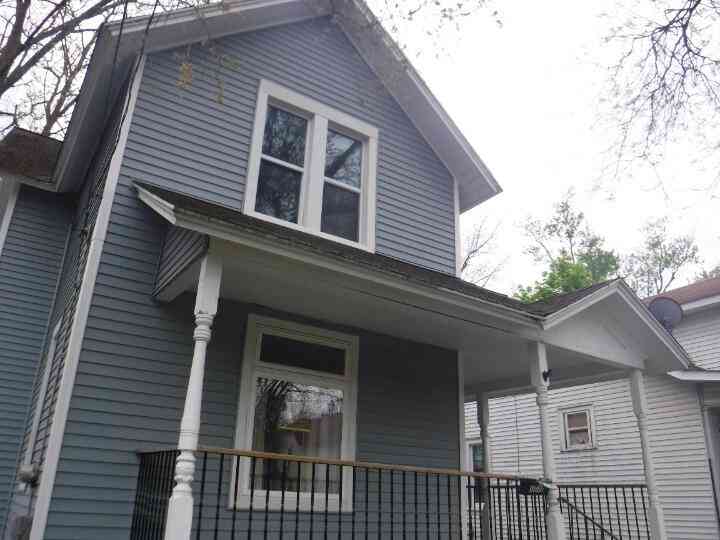 Homes For Sale - 1212 Washington Avenue<br/> Kalamazoo, MI 49001