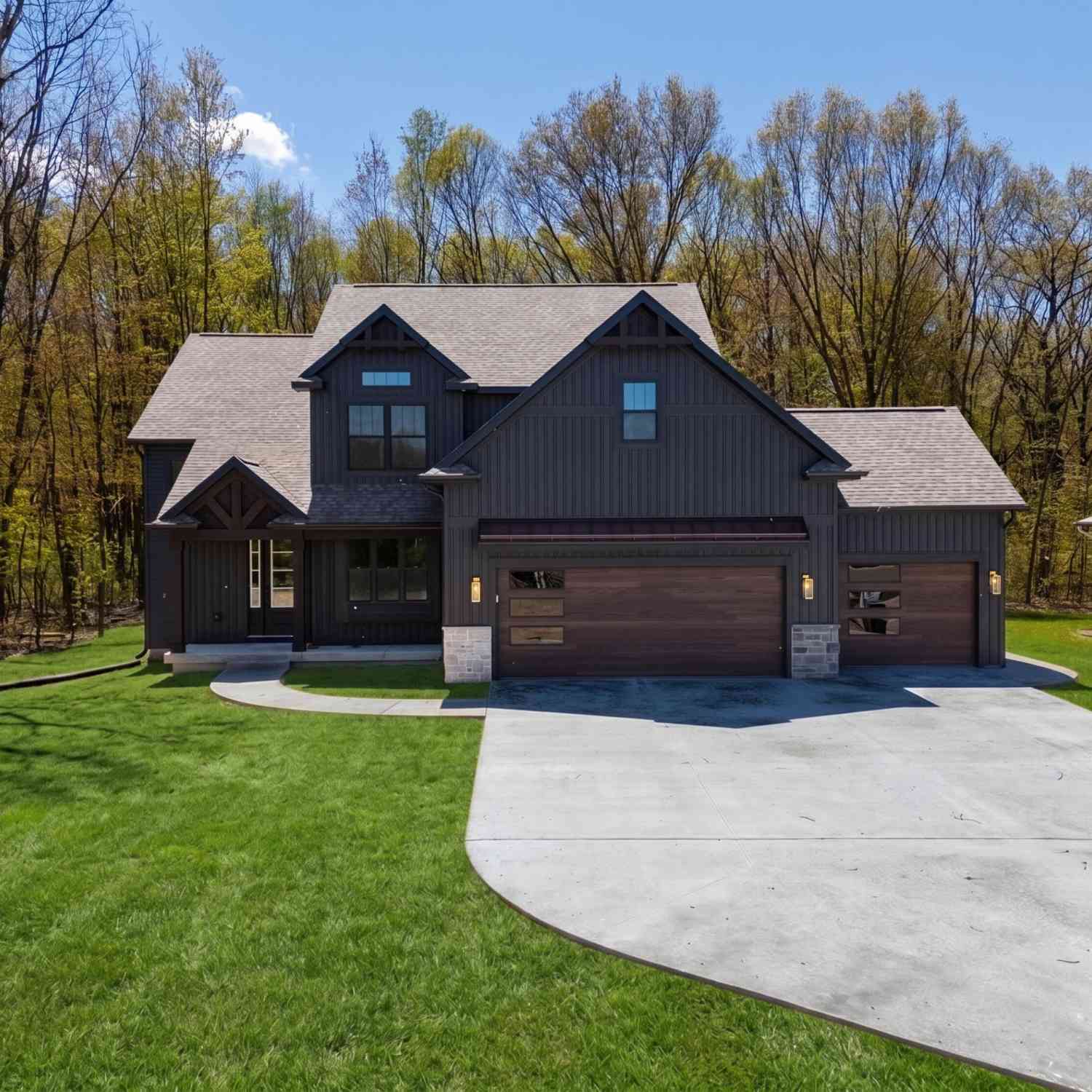Homes For Sale - 9941 Honey Creek Trail<br/> Portage, MI 49024
