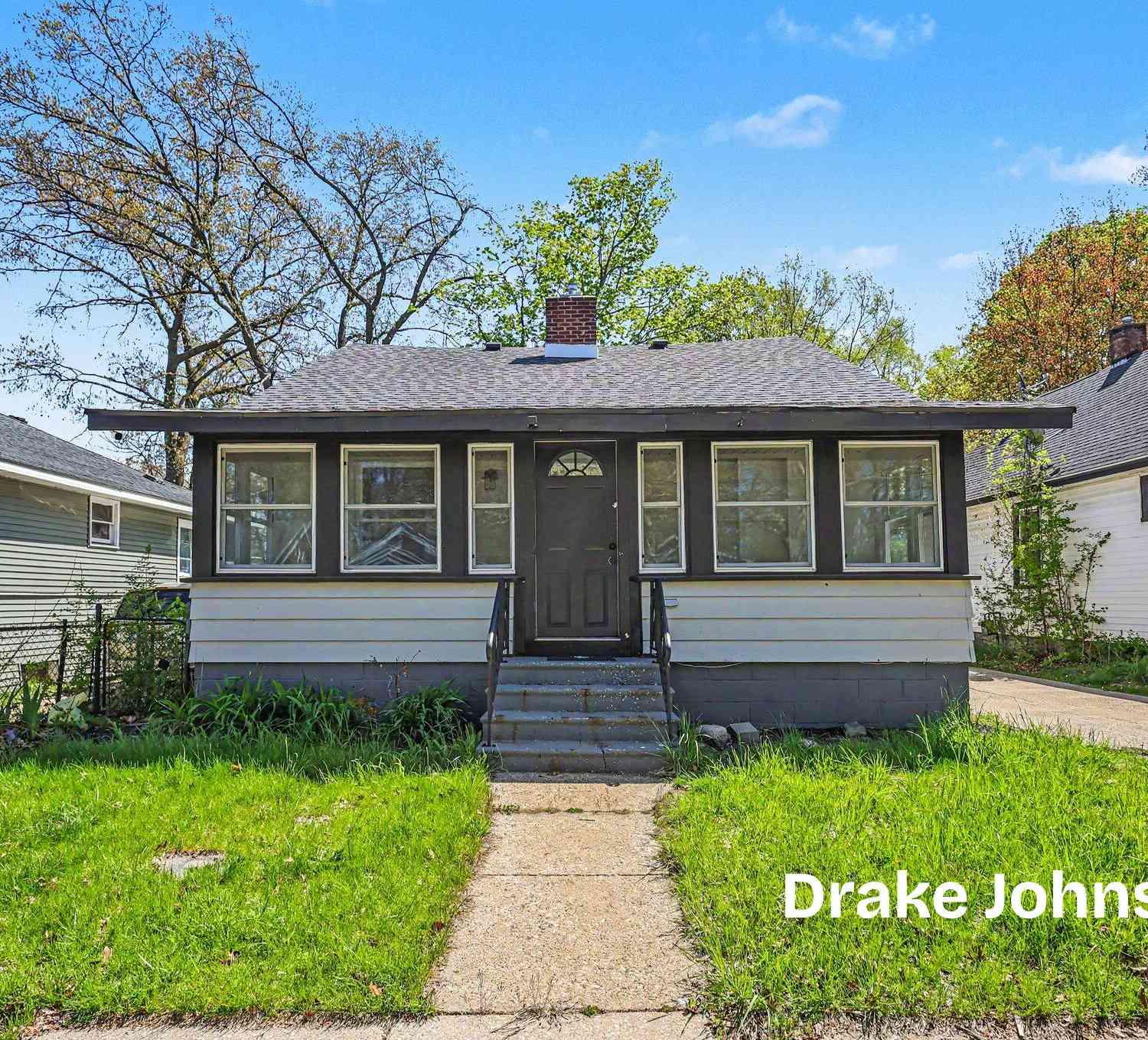 Homes For Sale - 1626 Dyson Street<br/> Muskegon, MI 49442