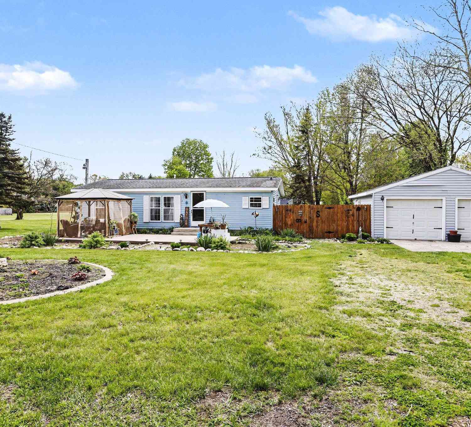 Mobile Home For Sale - 418 Polk Street<br/> Colon, MI 49040