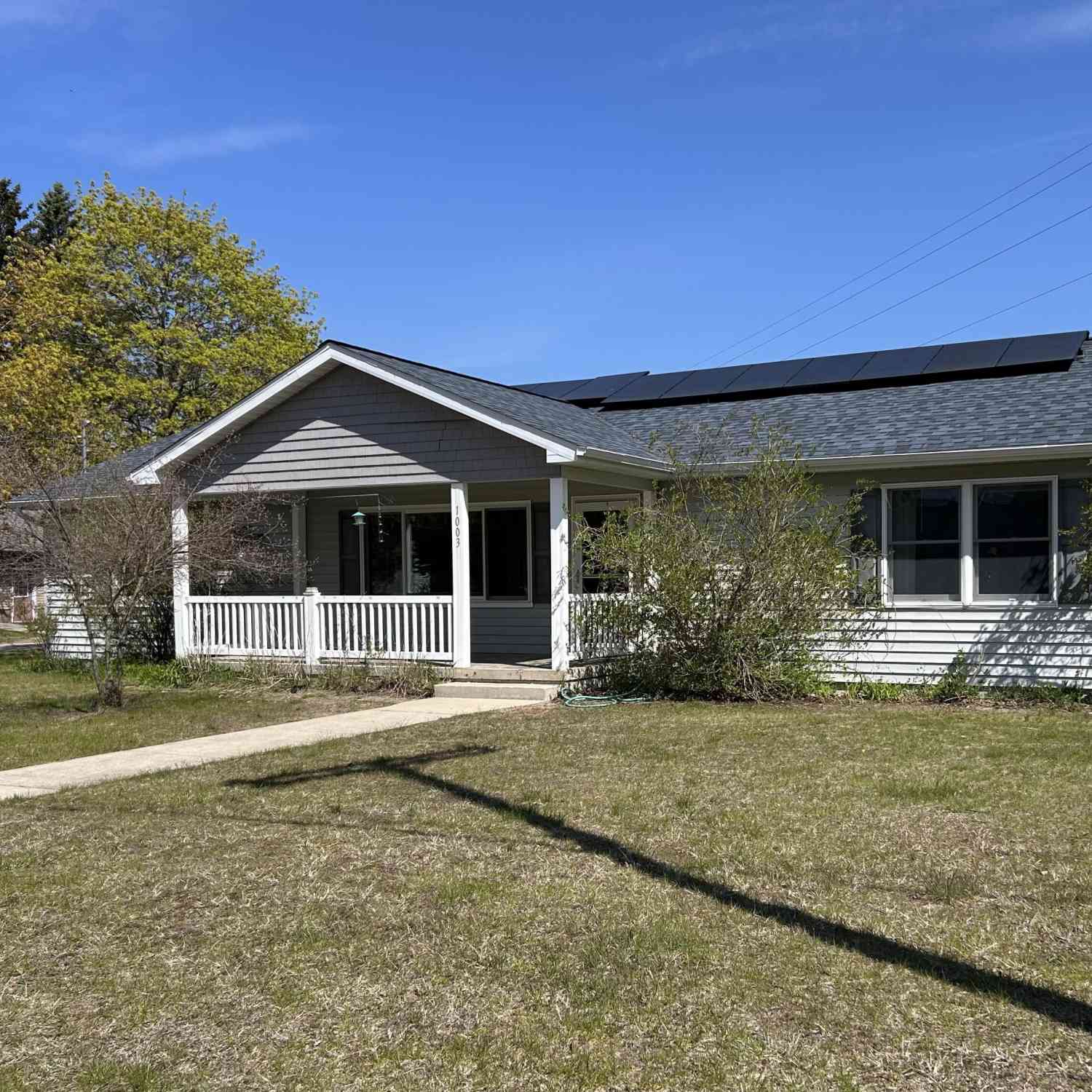 Mobile Home For Sale - 1003 Mitchell Street<br/> Ludington, MI 49431