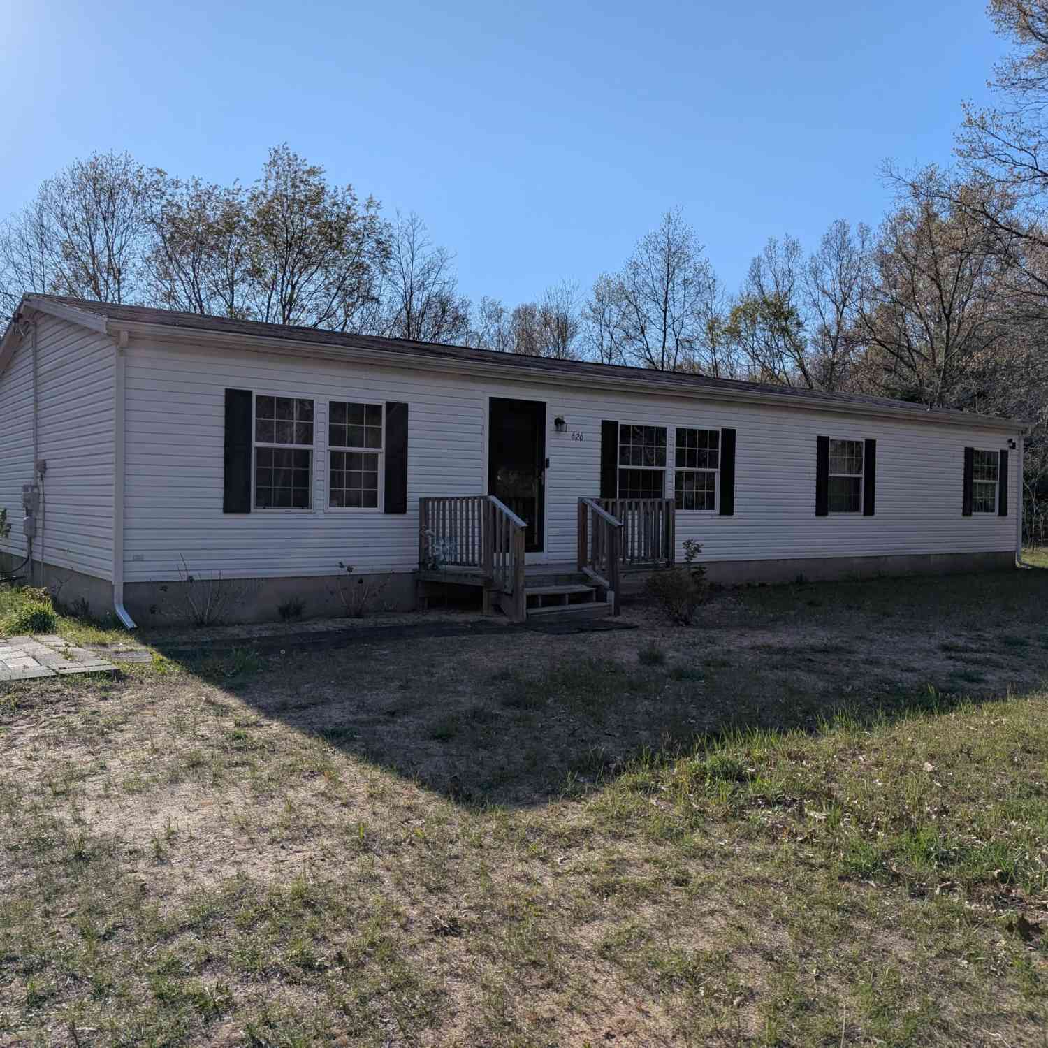 Mobile Home For Sale - 626 W River Road<br/> Muskegon, MI 49445