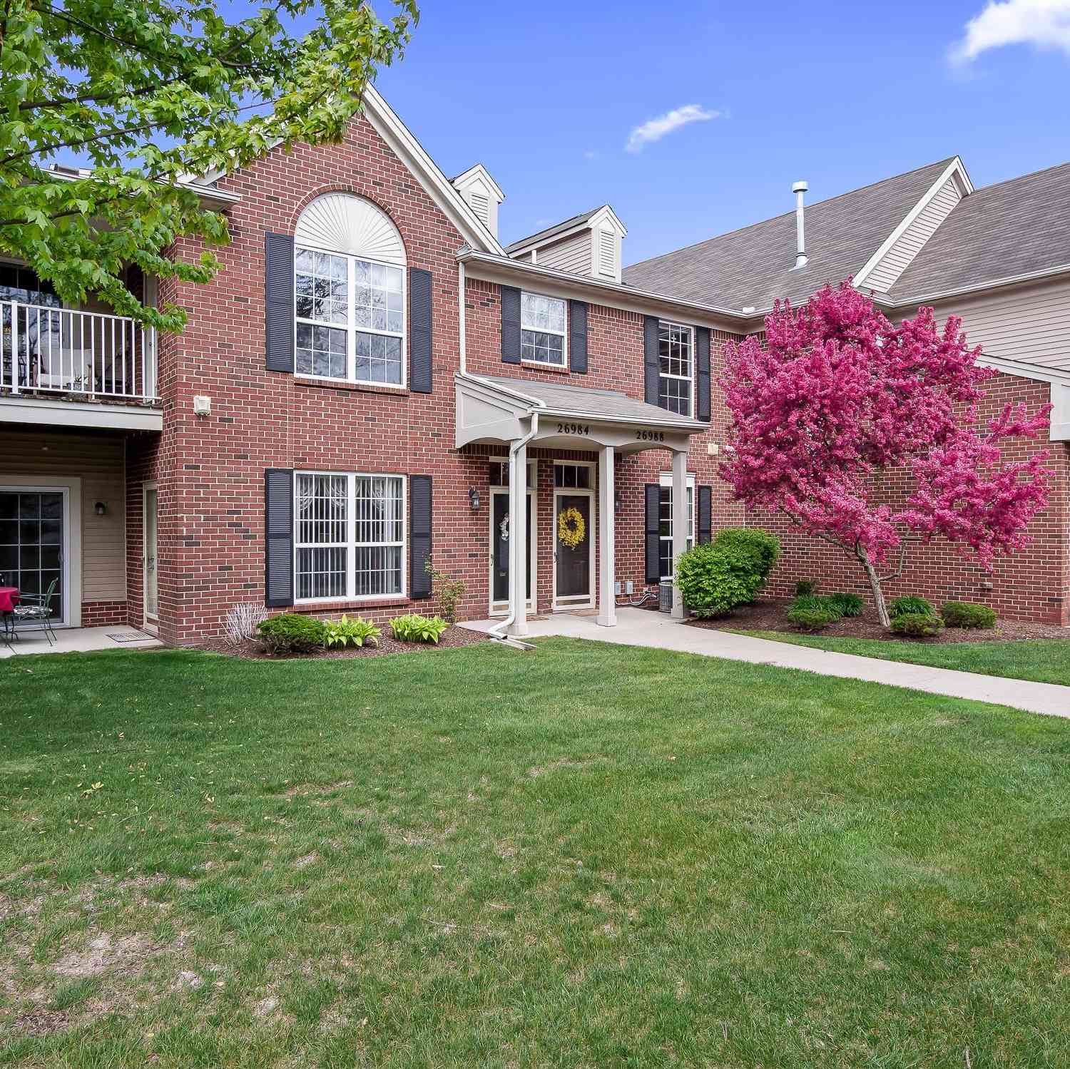 Condo For Sale - 26984 Carrington Place #045<br/> Harrison Township, MI 48045