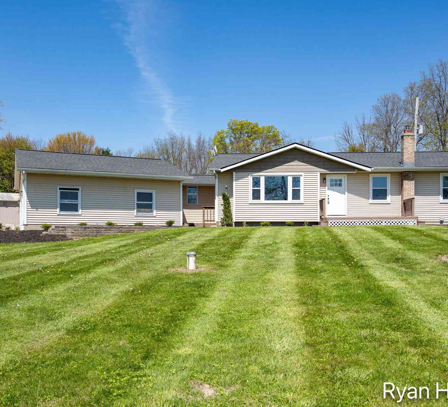 Homes For Sale - 4837 Bancroft Avenue<br/> Kent County, Lowell, MI 49331