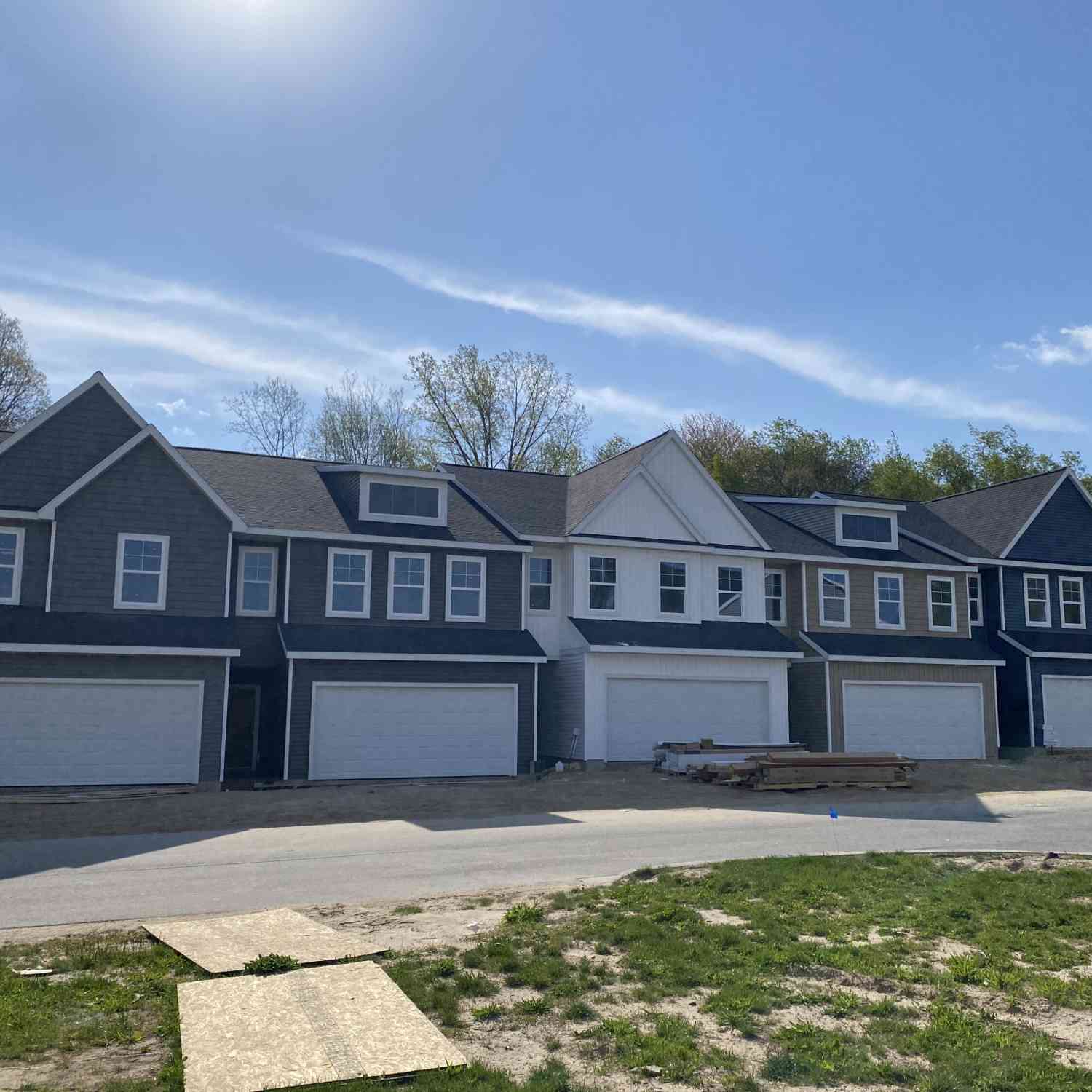 Condo For Sale - 4858 Hidden River Avenue #57<br/> Wyoming, MI 49418