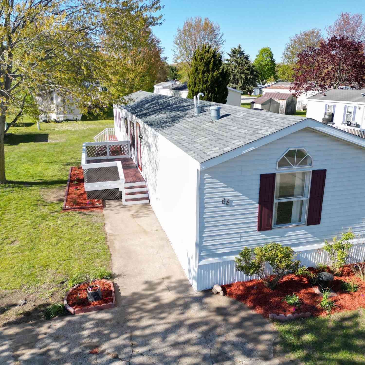 Mobile Home For Sale - 68 Maple Court<br/> Muskegon, MI 49445