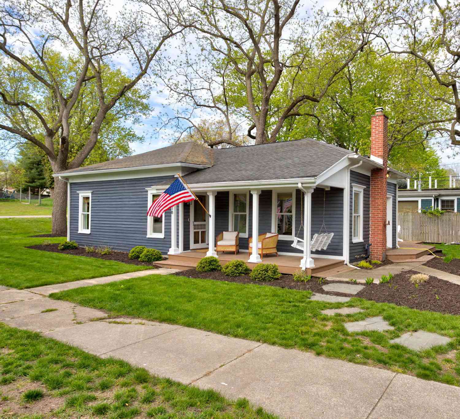 Homes For Sale - 118 S Spring Street<br/> Douglas, MI 49406