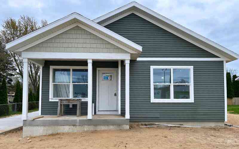 Homes For Sale - 1351 Ada Avenue<br/> Muskegon, MI 49442