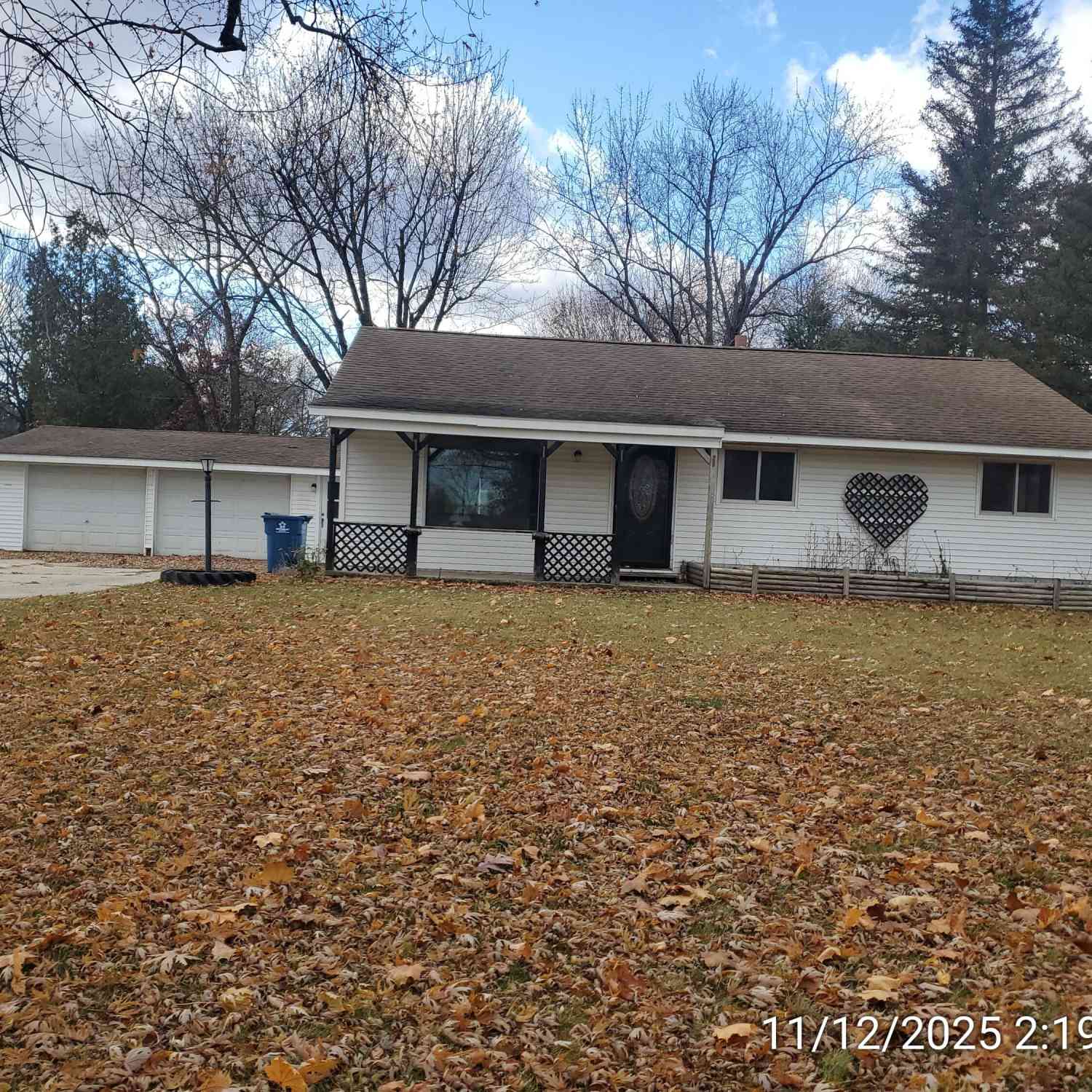Homes For Sale - 825 N River Street<br/> Osceola County, Evart, MI 49631