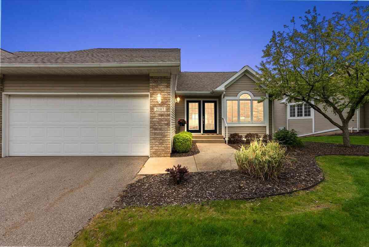 Condo For Sale - 2107 Blue Bell Way<br/> Grand Rapids, MI 49504