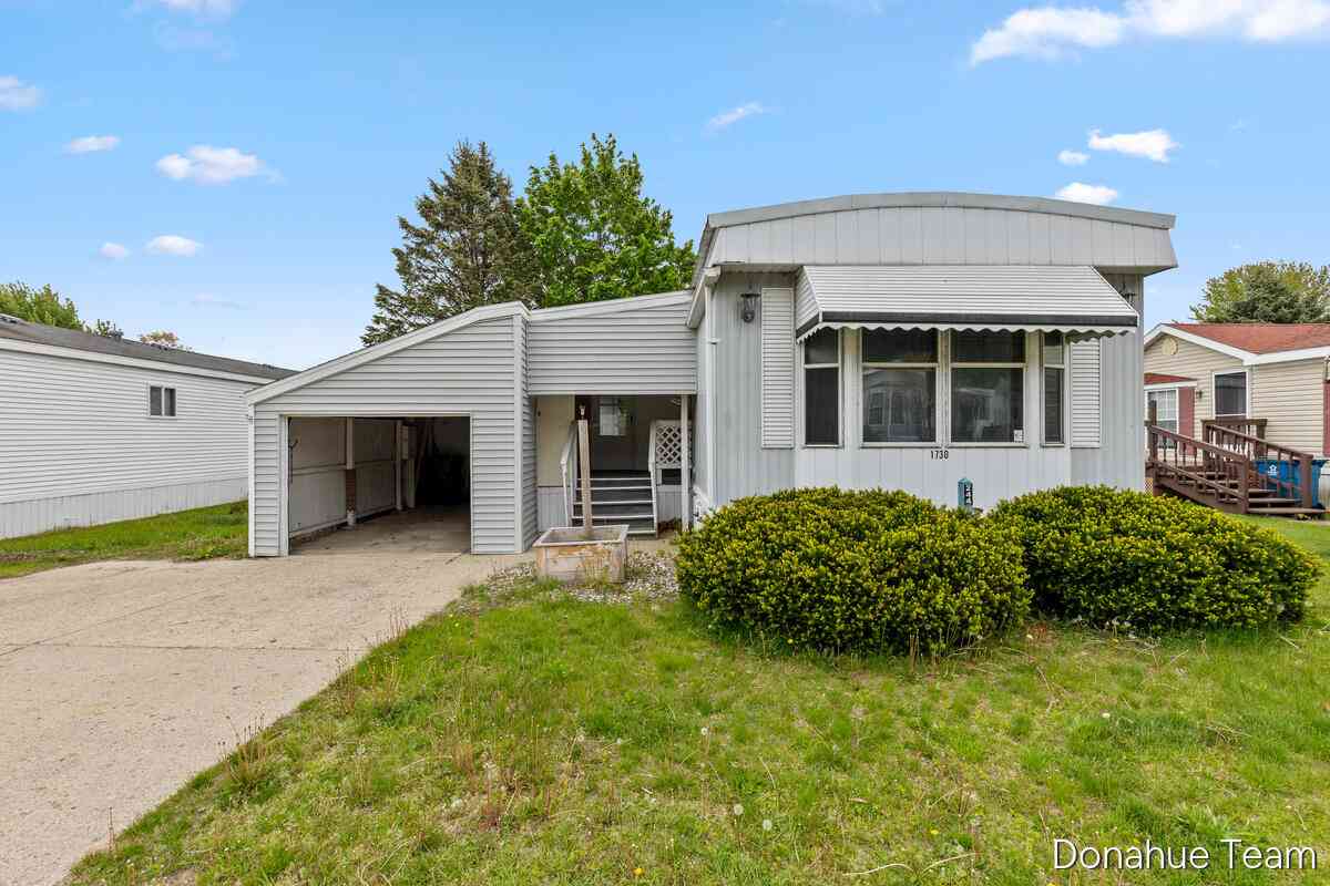 Mobile Home For Sale - 1730 Fay Street<br/> Lowell, MI 49331