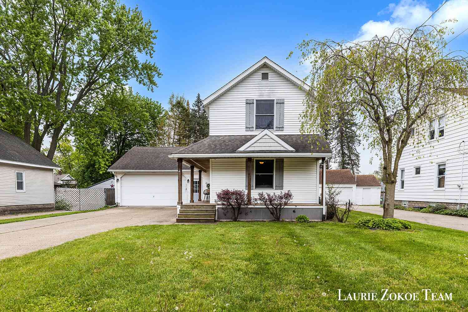 Homes For Sale - 916 Cogswell Street<br/> Grand Rapids, MI 49544