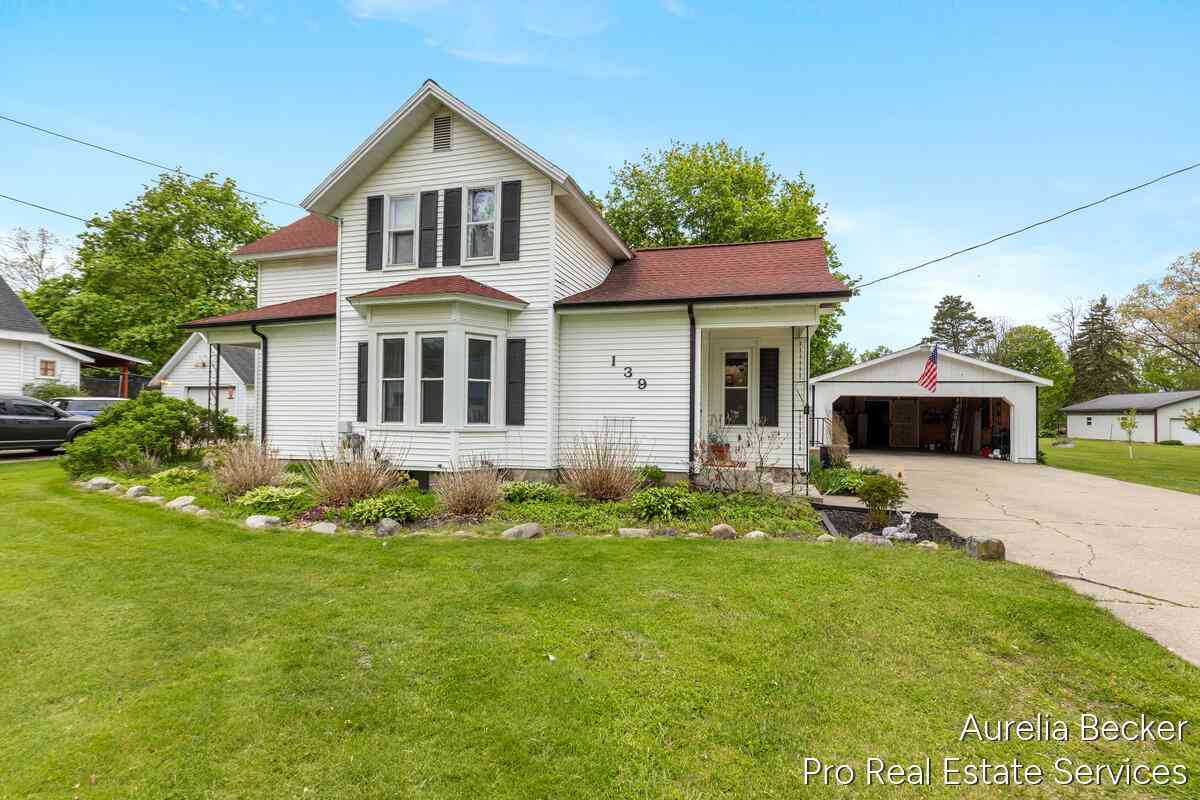 Homes For Sale - 139 S Vosper Street<br/> Ionia County, Saranac, MI 48881