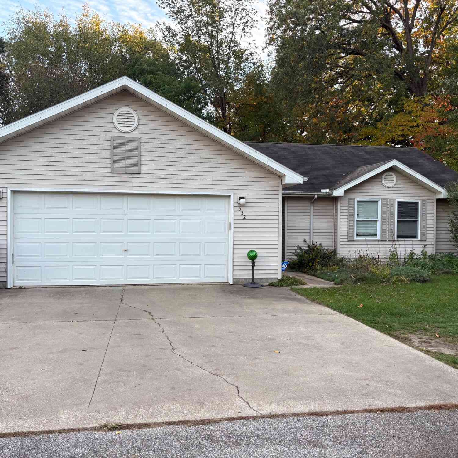 Homes For Sale - 532 W Main Street<br/> Hartford, MI 49057