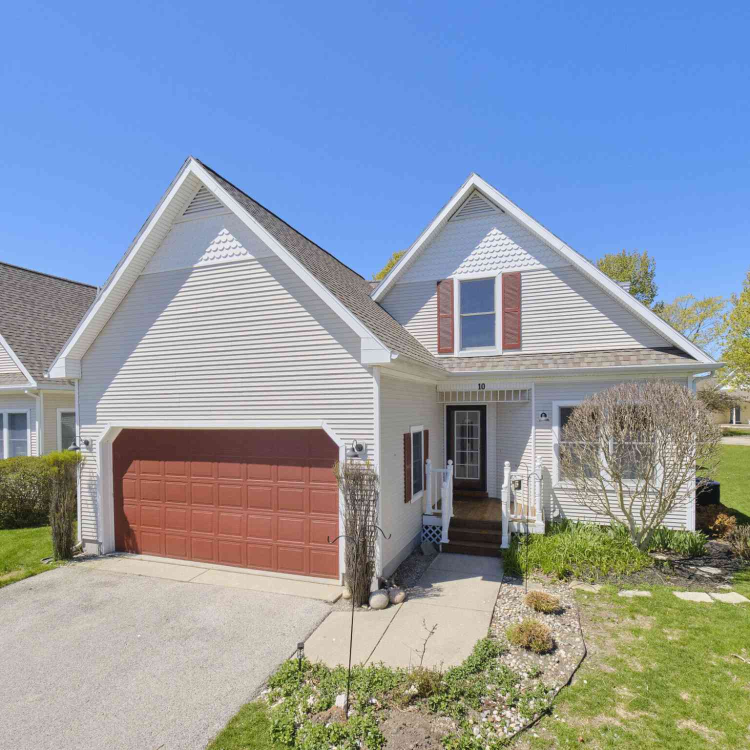 Condo For Sale - 10 Cottage Lane<br/> Manistee County, Manistee, MI 49660