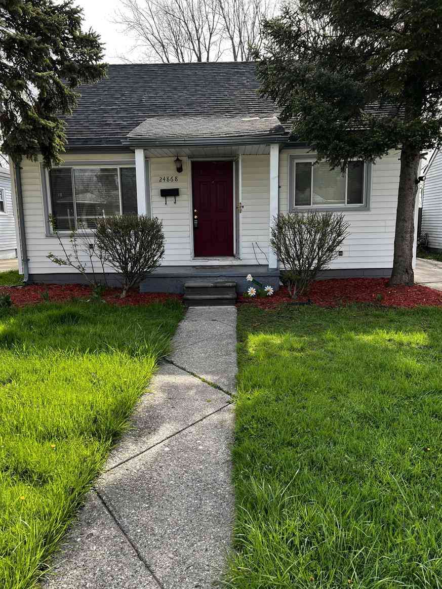 Homes For Rent - 24868 Grove Avenue<br/> Eastpointe, MI 48021