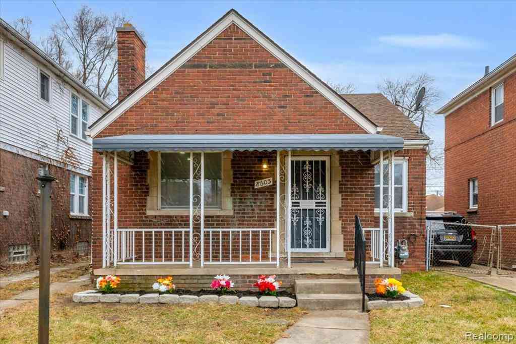 Homes For Sale - 8603 Whitcomb<br/> Wayne County, Detroit, MI 48228