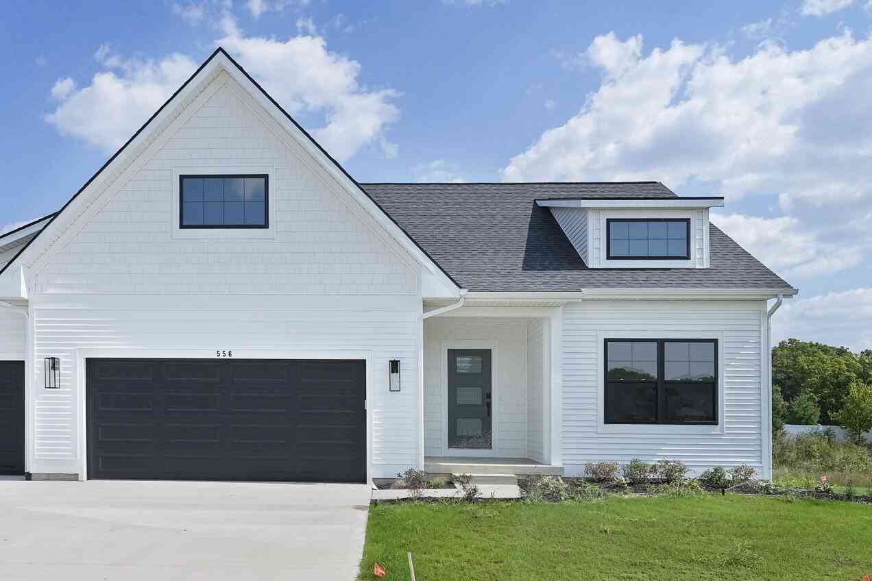 Condo For Sale - 564 Sun Vale Lane<br/> Ottawa County, Grandville, MI 49418